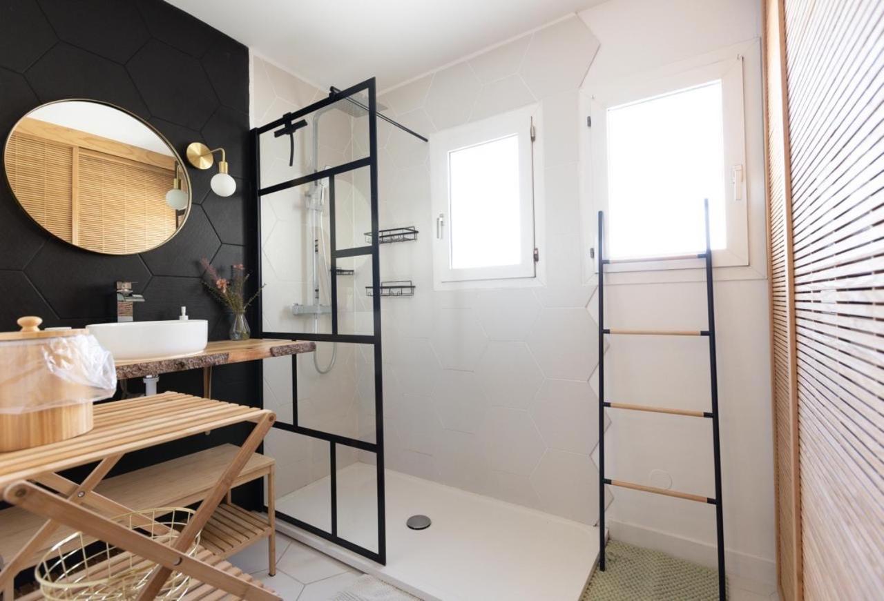 Joli Appartement 2 Pieces Proche Plage Fréjus エクステリア 写真